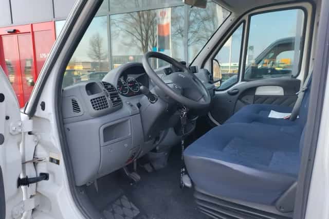 Peugeot Boxer (2004) thumbnail 16