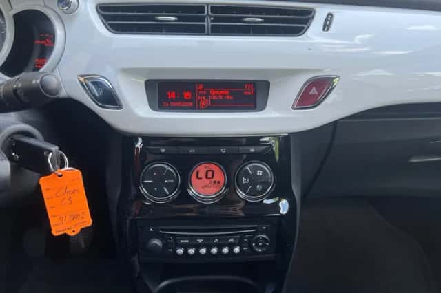 Citroën C3 (2012) thumbnail 14