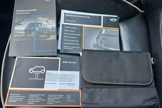 MINI Countryman (2012) thumbnail 23