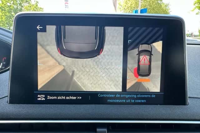 Peugeot 3008 (2017) thumbnail 17
