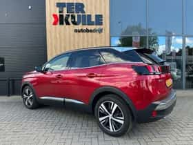Peugeot 3008 (2017) thumbnail 3