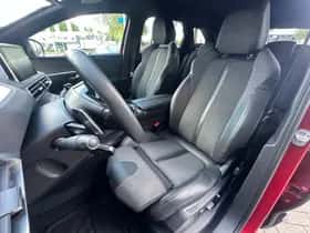 Peugeot 3008 (2017) thumbnail 21