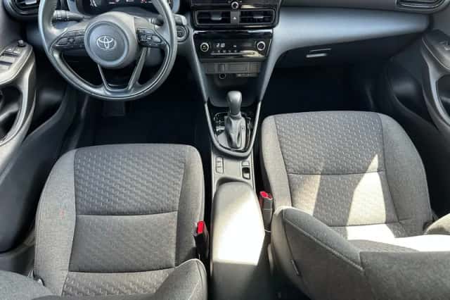 Toyota Yaris Cross (2024) thumbnail 11
