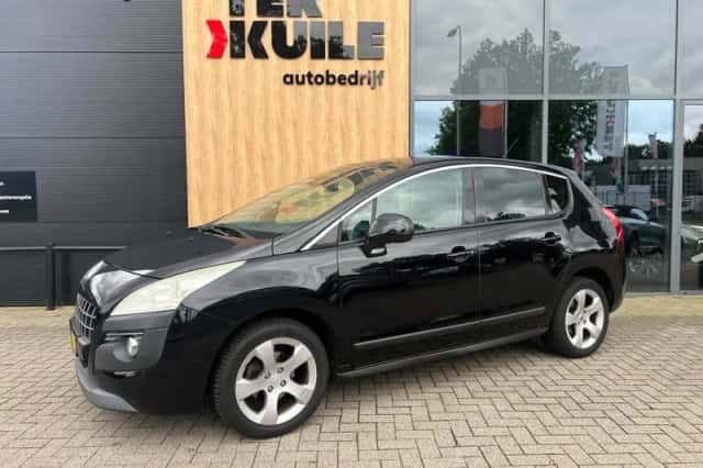 Peugeot 3008 (2010) thumbnail 1
