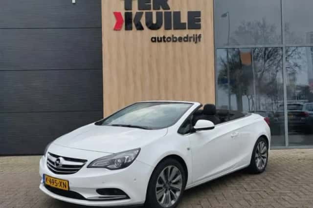 Opel CASCADA (2013) thumbnail 3