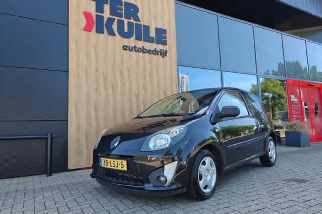 Renault Twingo (2010) thumbnail 2