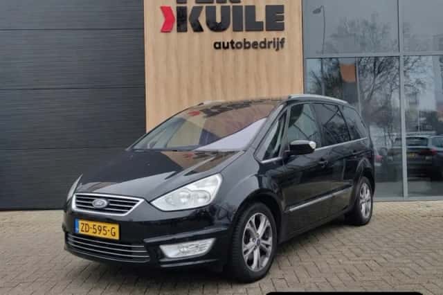 Ford Galaxy (2012) thumbnail 1
