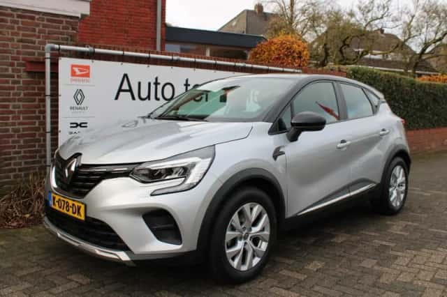 Renault Captur (2020) thumbnail 1