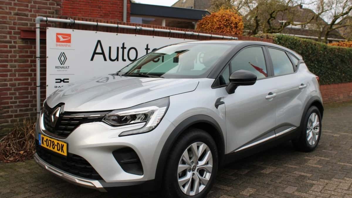 Renault Captur (2020) — foto 1
