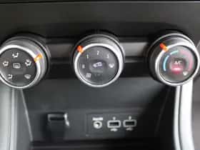 Renault Captur (2020) thumbnail 26