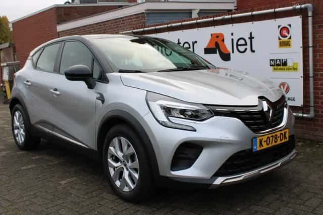 Renault Captur (2020) thumbnail 6