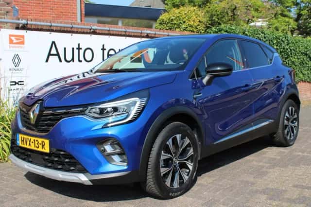 Renault Captur (2024) thumbnail 1