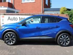 Renault Captur (2024) thumbnail 3