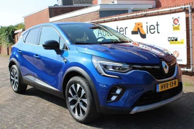 Renault Captur (2024) thumbnail 6