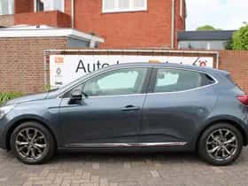Renault Clio (2019) thumbnail 3