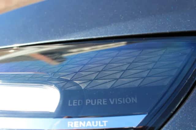 Renault Clio (2019) thumbnail 4