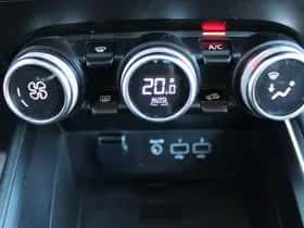 Renault Clio (2019) thumbnail 31