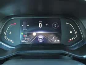 Renault Clio (2019) thumbnail 33