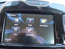 Renault Captur (2015) thumbnail 30