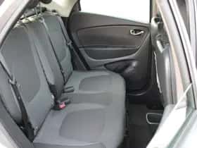 Renault Captur (2015) thumbnail 20