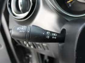Renault Captur (2015) thumbnail 26