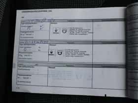 Renault Captur (2015) thumbnail 40