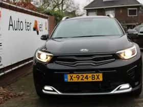 Kia Stonic (2021) thumbnail 2