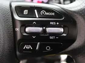 Kia Stonic (2021) thumbnail 25