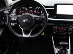 Kia Stonic (2021) thumbnail 30