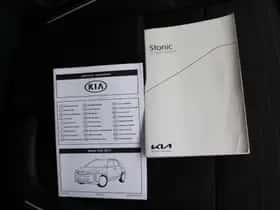 Kia Stonic (2021) thumbnail 39