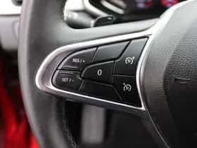 Renault Captur (2020) thumbnail 25