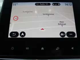 Renault Captur (2020) thumbnail 35