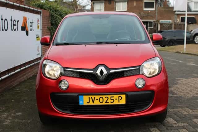Renault Twingo (2016) thumbnail 2