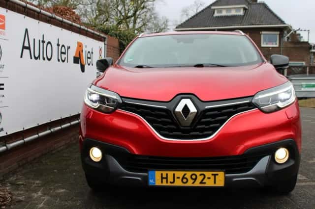 Renault Kadjar (2016) thumbnail 2