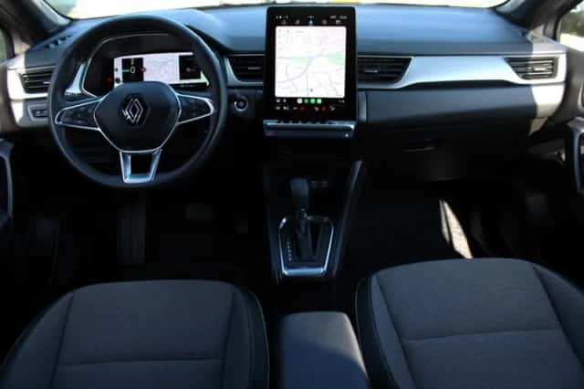Renault Captur (2025) thumbnail 4