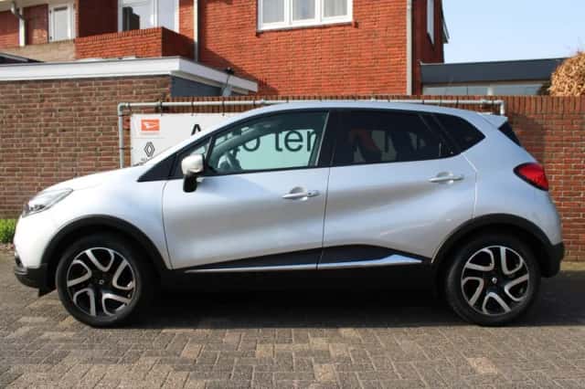 Renault Captur (2014) thumbnail 3