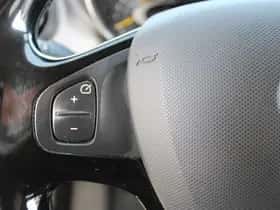 Renault Captur (2014) thumbnail 23