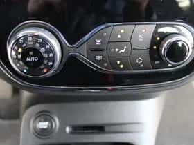 Renault Captur (2014) thumbnail 27