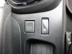 Renault Captur (2014) thumbnail 22