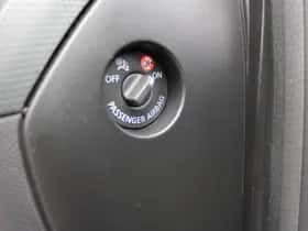 Renault Captur (2015) thumbnail 17