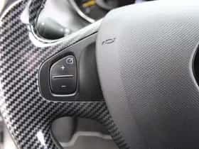 Renault Captur (2015) thumbnail 22