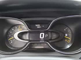 Renault Captur (2015) thumbnail 31