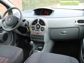 Renault MODUS (2008) thumbnail 16