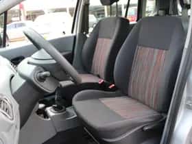 Renault MODUS (2008) thumbnail 23