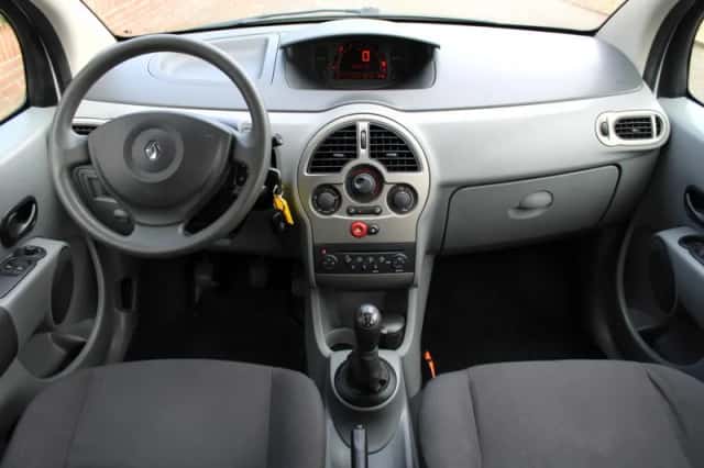 Renault MODUS (2008) thumbnail 5
