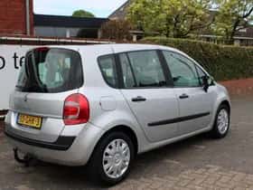 Renault MODUS (2008) thumbnail 9