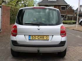 Renault MODUS (2008) thumbnail 10