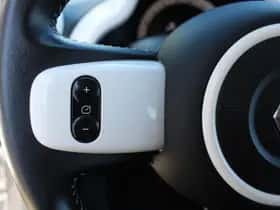 Renault Twingo (2018) thumbnail 24