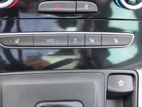 Renault Scénic (2018) thumbnail 32