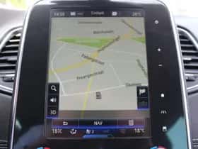 Renault Scénic (2018) thumbnail 35